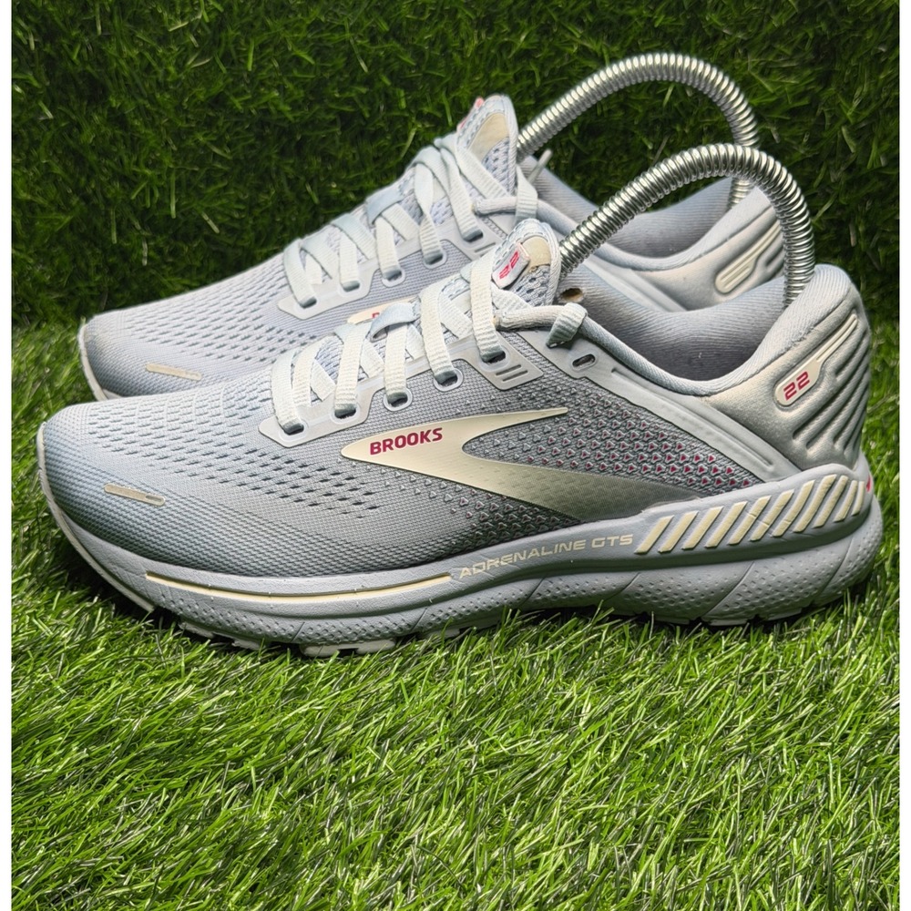 Brooks Adrenaline GTS 22 Womens 6.5 Light Blue Running Shoes 1203531B427
